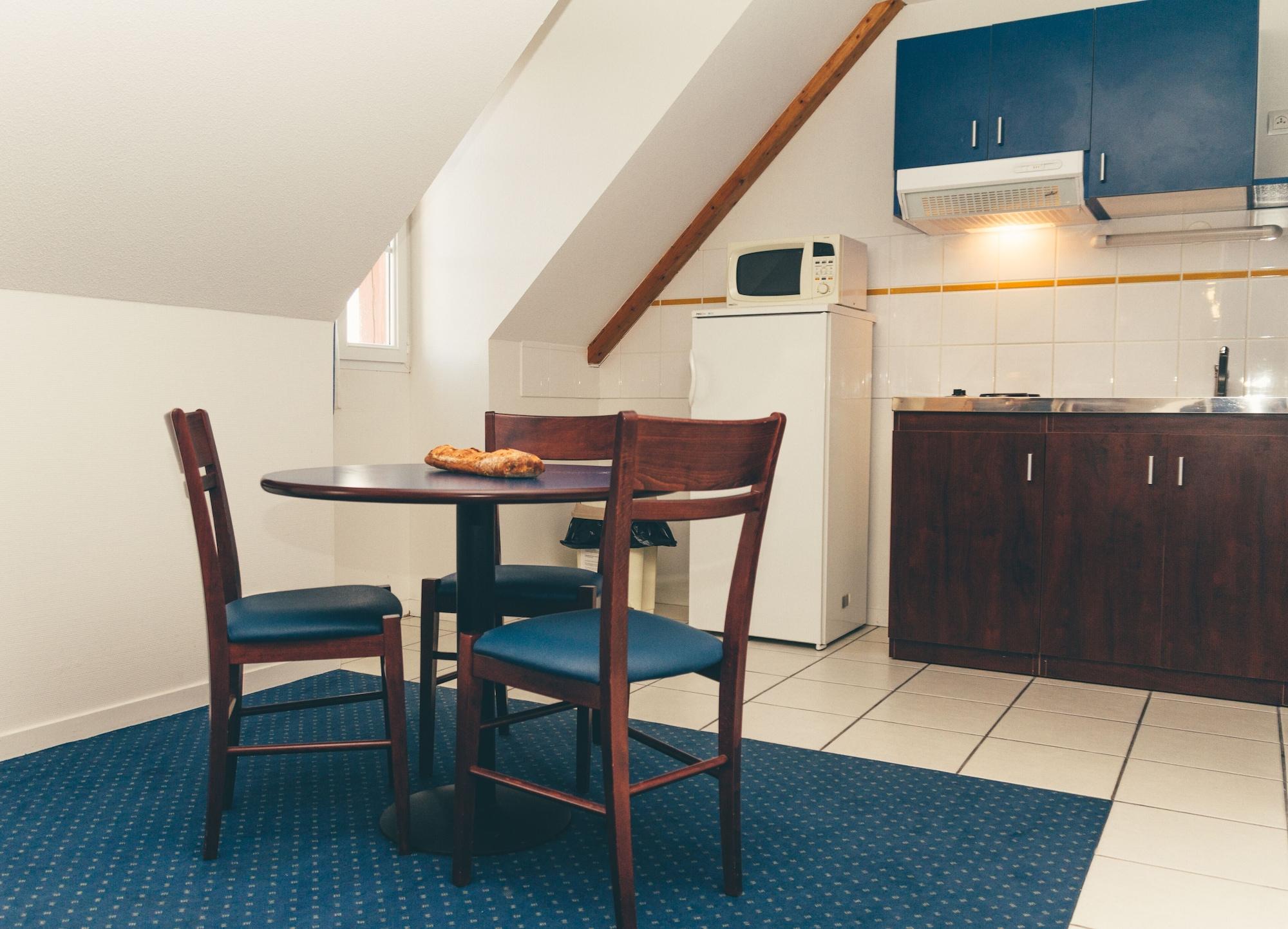 Terres De France - Appart'Hotel La Roche-Posay Zewnętrze zdjęcie